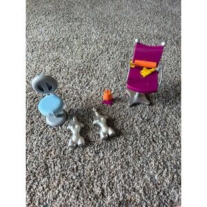 Bratz Lot Salon Chairs Lamp Bratz Clothes Silhouette